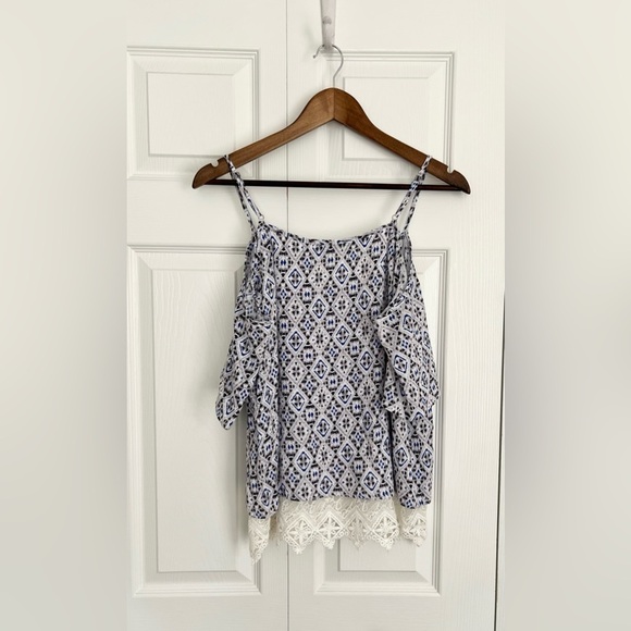 Anthropologie Skies are Blue cold shoulder tank SMALL - Picture 3 of 3